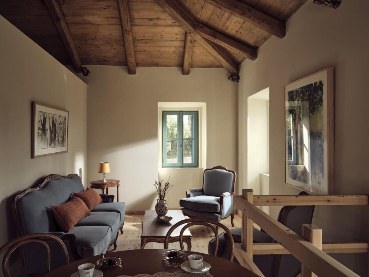 Alkis Farm And Residence Yírion Exteriér fotografie