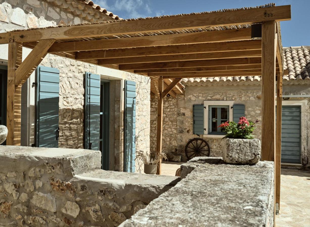 Alkis Farm And Residence Yírion Exteriér fotografie